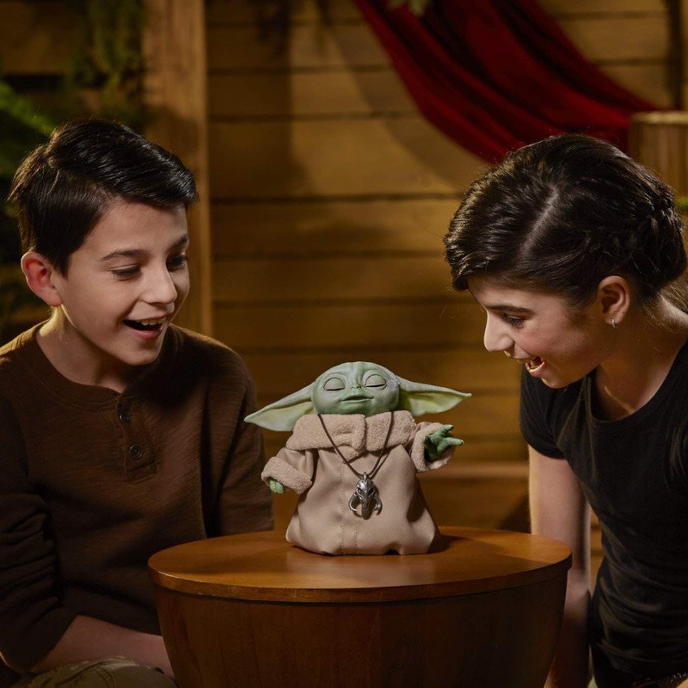 The Child Star Wars animatronique, 25 combinaisons de sons et mouvements – Image 6