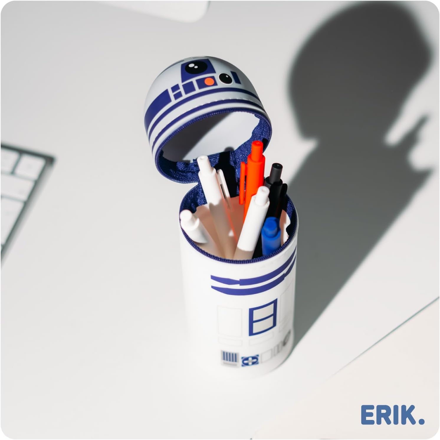 Trousse Star Wars R2-D2 3D extensible en silicone – Image 4