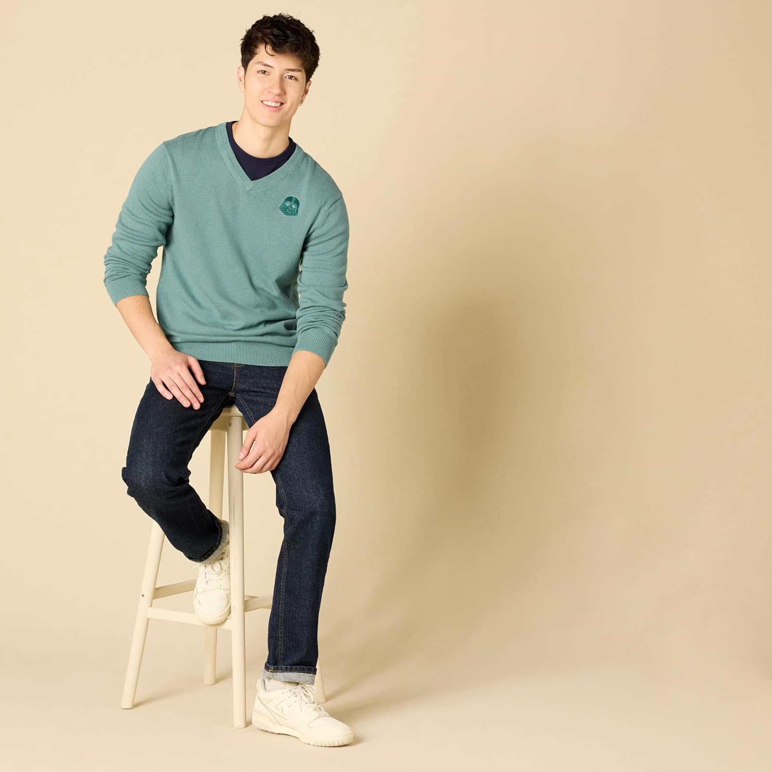 Pull homme Star Wars col en V en coton – Image 5