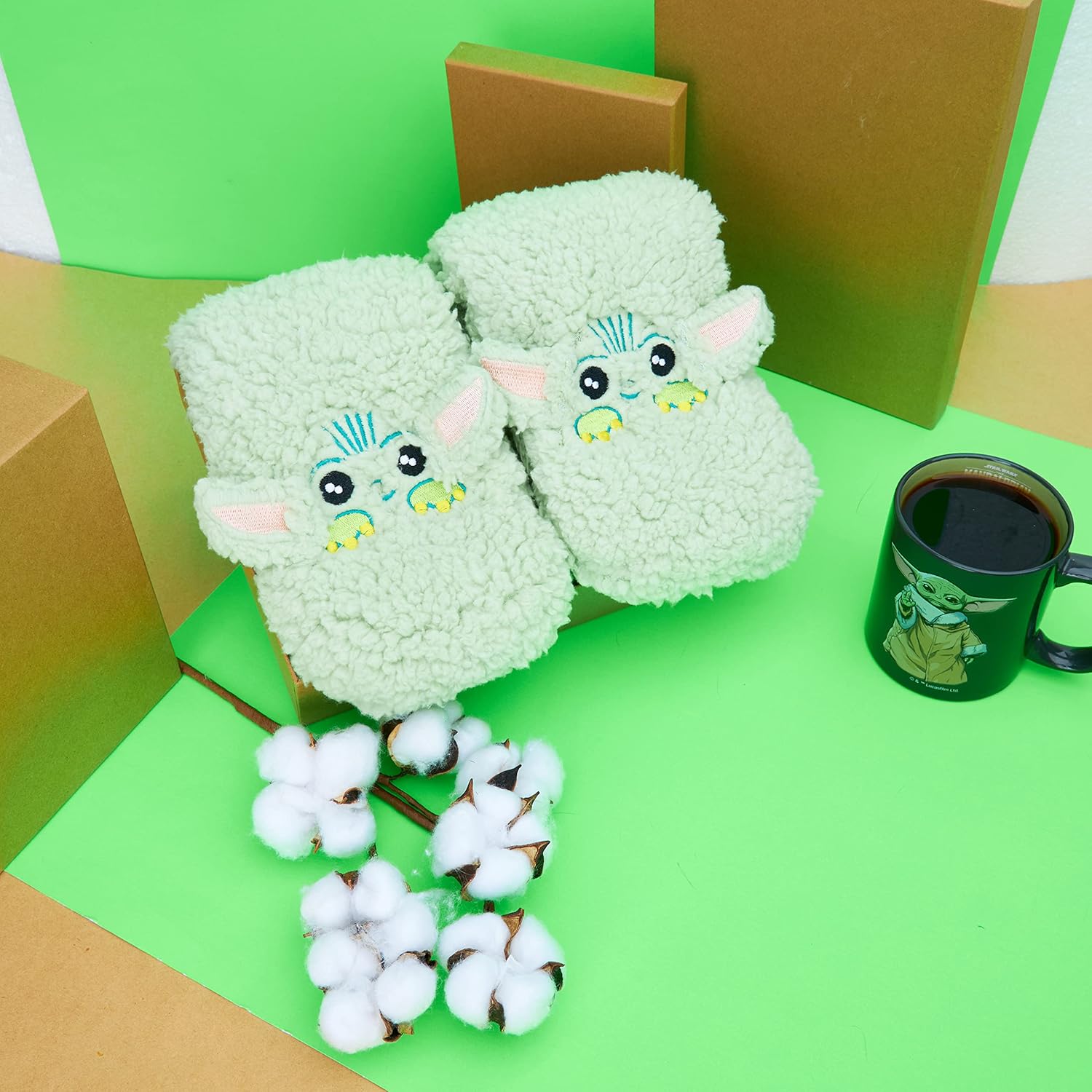 Disney Chaussettes pantoufles antidérapantes Baby Yoda pour femme et ado – Image 2
