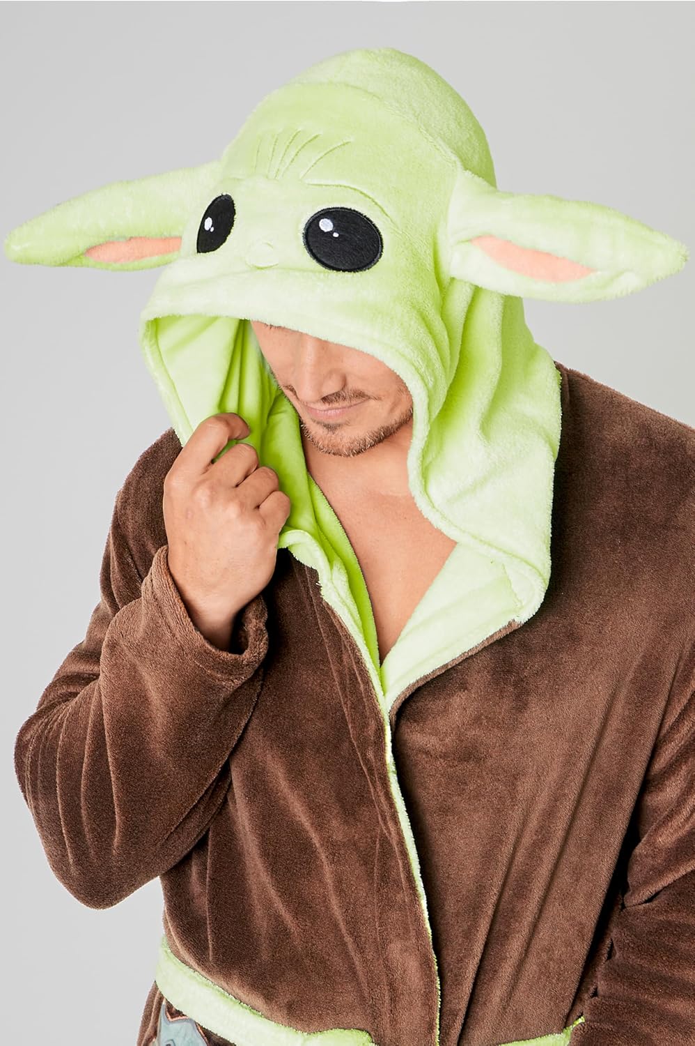 Peignoir polaire à capuche Disney The Mandalorian Baby Yoda pour homme – Image 2