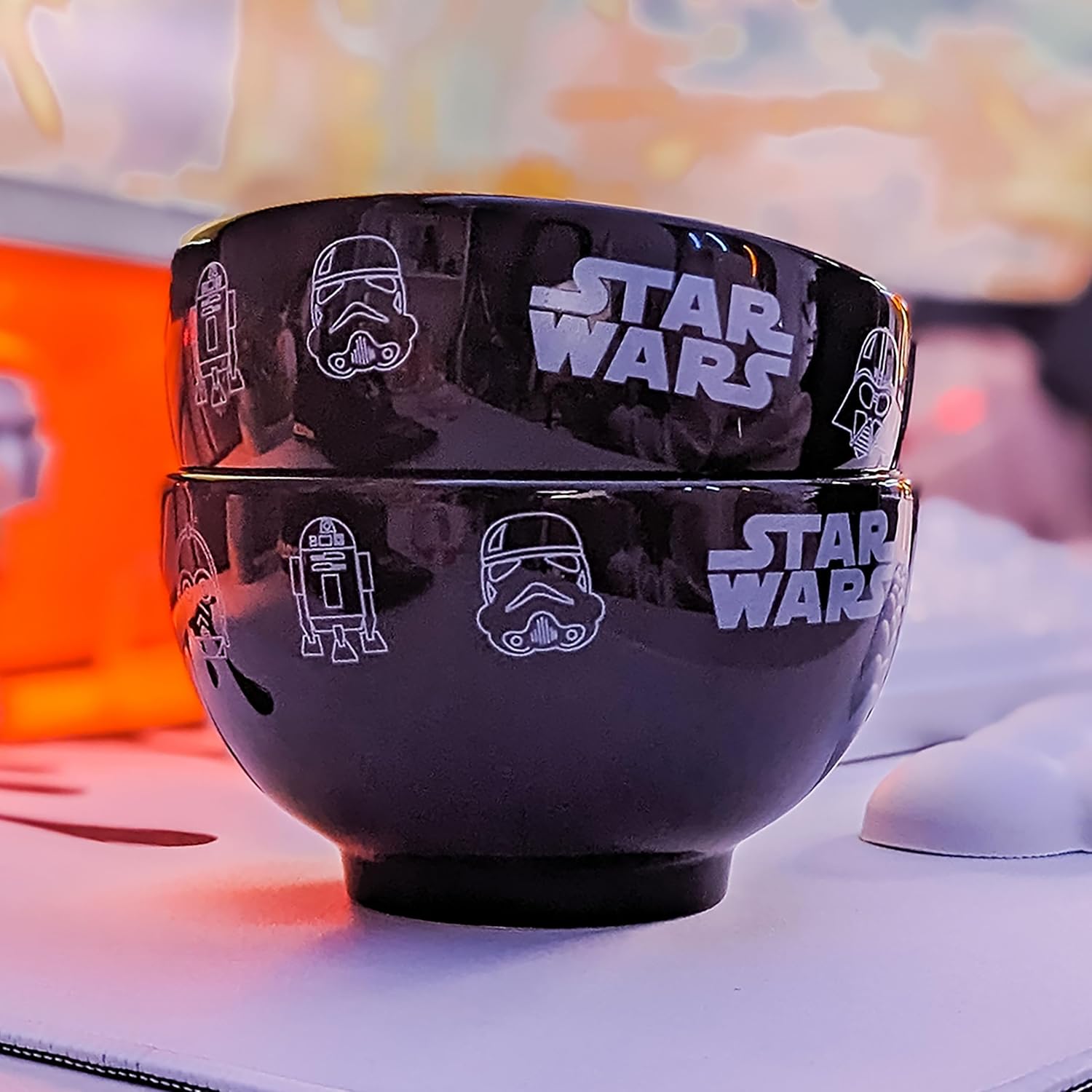 Bol Star Wars noir 600 ML avec icônes Chewbacca, R2-D2, Yoda et Darth Vader – Image 3