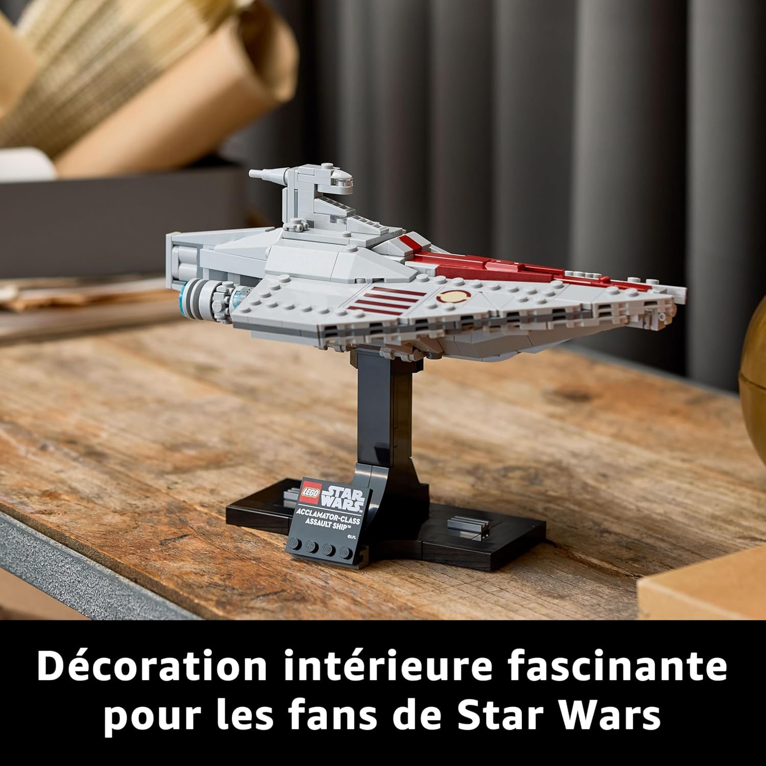 LEGO Star Wars Transport d’assaut de classe Acclamator avec présentoir, L’Attaque des Clones 75404 – Image 6