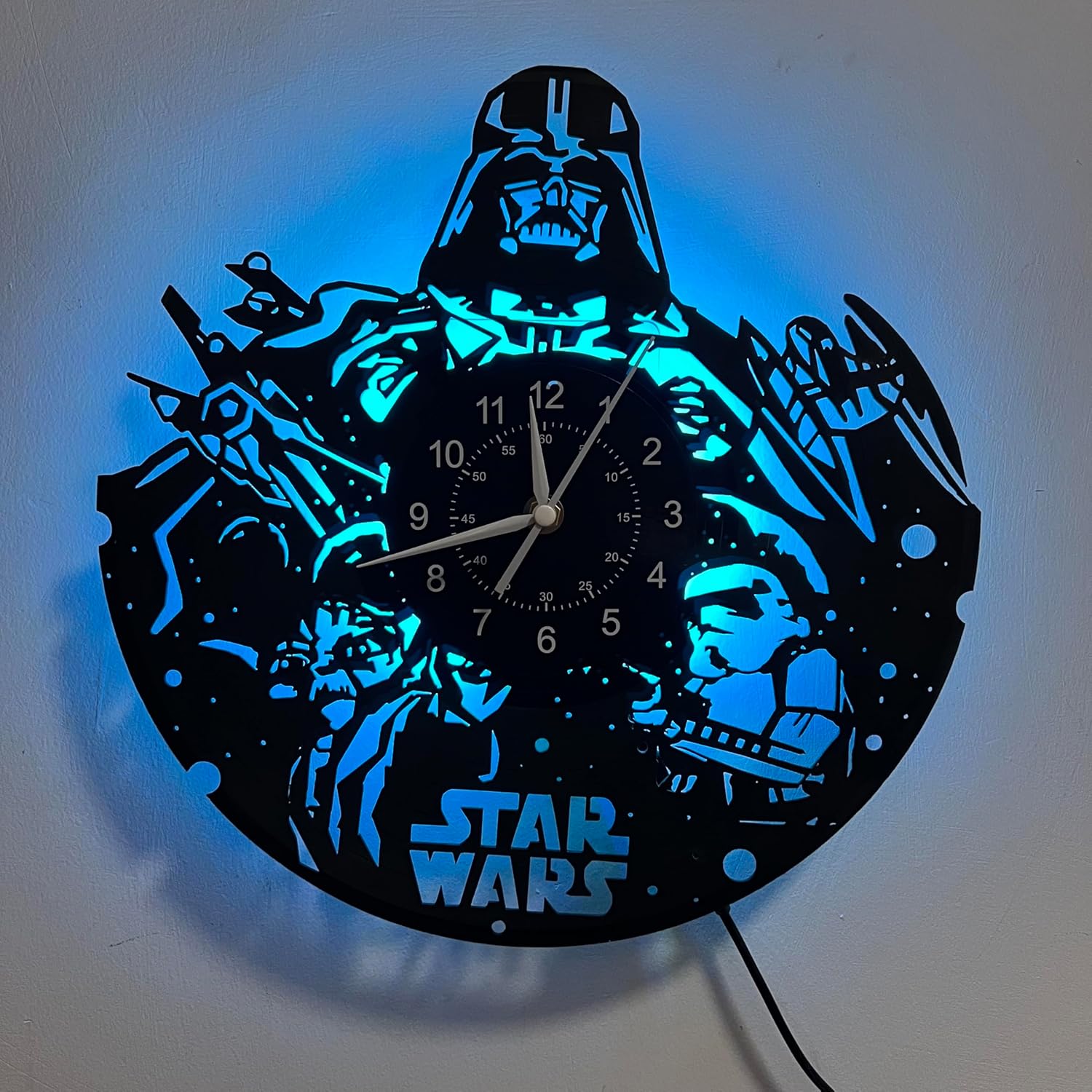 Horloge murale Star Wars en vinyle 30,5 cm LED 7 couleurs