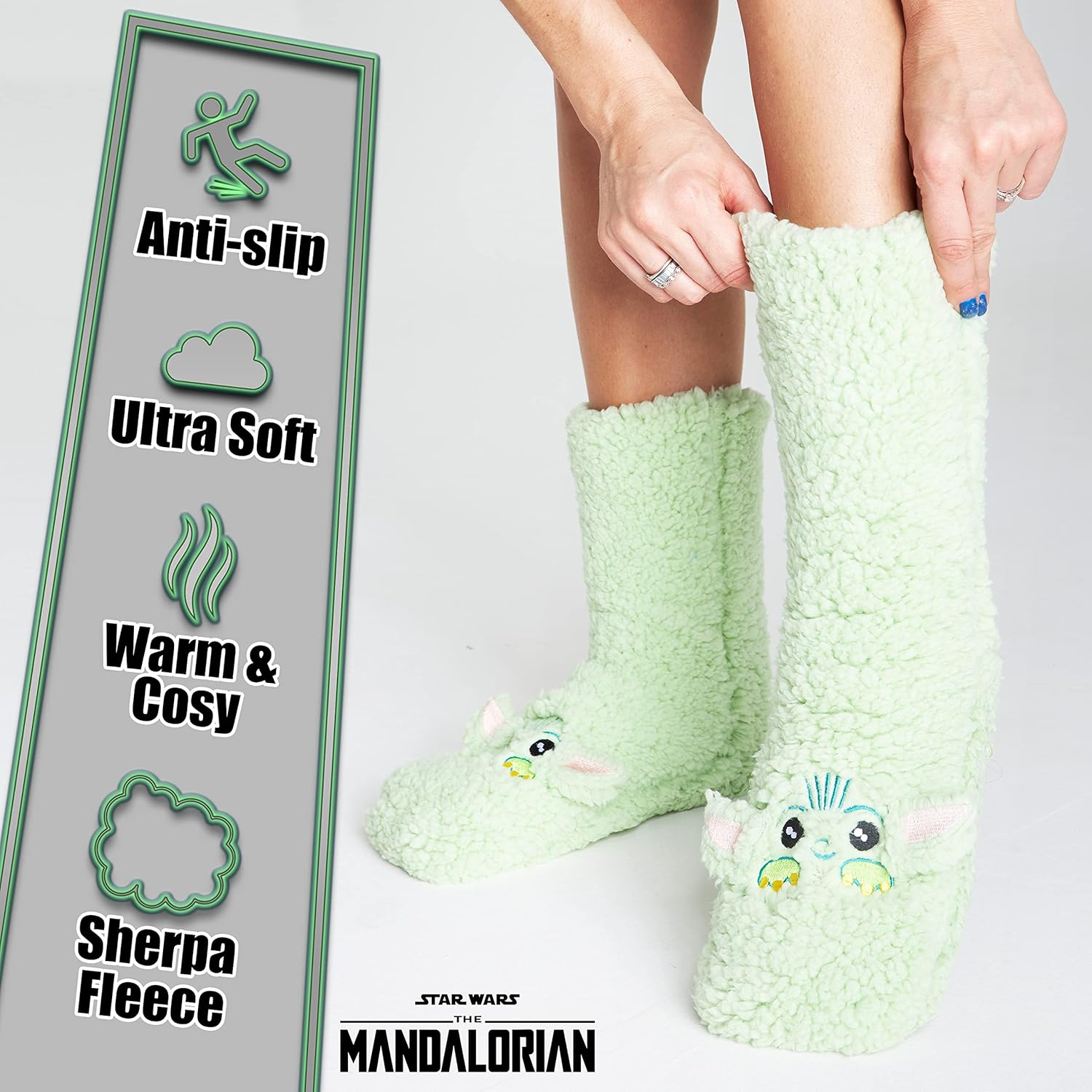 Disney Chaussettes pantoufles antidérapantes Baby Yoda pour femme et ado – Image 5