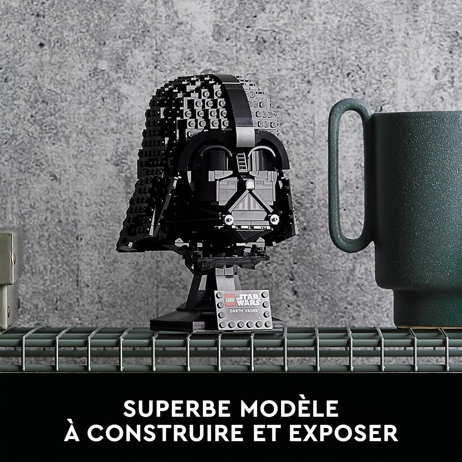 Casque Dark Vador LEGO Star Wars en briques avec support 75304 – Image 2