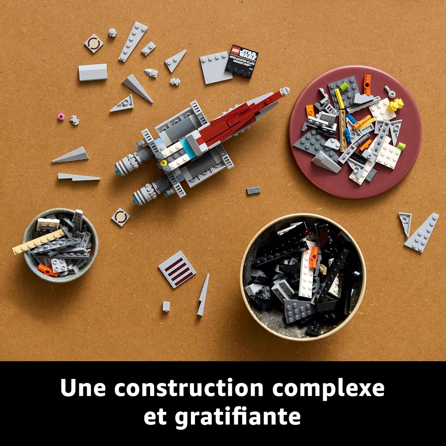 LEGO Star Wars Transport d’assaut de classe Acclamator avec présentoir, L’Attaque des Clones 75404 – Image 3